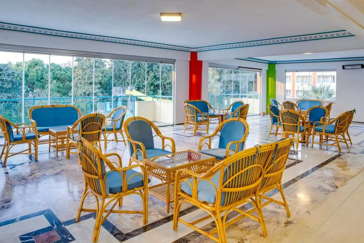 LASANTAMARIA_SHABAVIZ (3).jpg